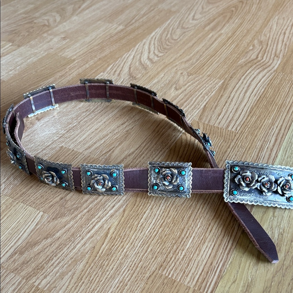 Rodeo Quincy Rosita Brown Leather Belt with Silver Floral Accents Concho belt - Picture 4 of 4